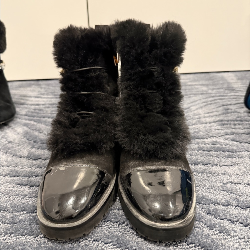 Nanette Lepore Black Faux Fur Trim Patent Cap-Toe Ankle Boots